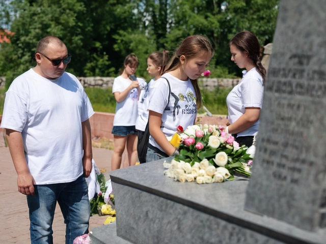 Южно-Сахалинск увековечивает память детей, погибших в Донбассе